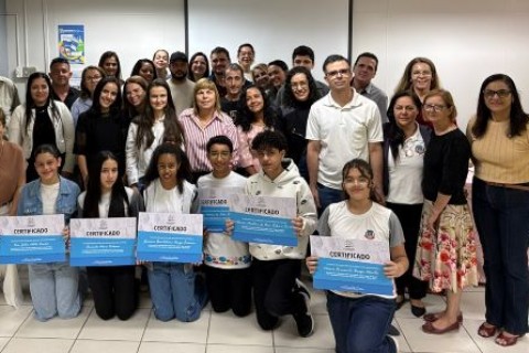 Educação de Muriaé conclui 4ª Olimpíada Municipal de Matemática e premia alunos com melhor desempenho
