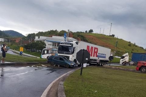 Mais um acidente registrado no Trevo da Chevrolet