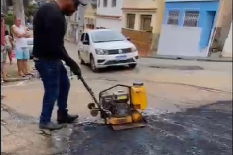 Prefeitura de Muriaé inicia reparos após forte chuva atingir a cidade