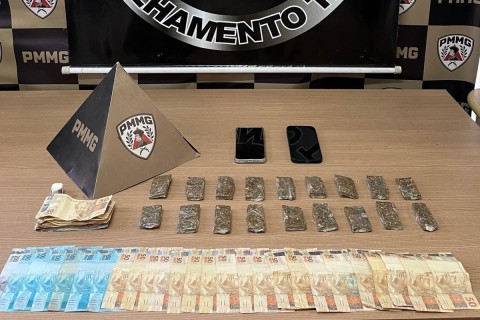 Polícia desarticula esquema de "delivery" de drogas no Centro de Muriaé