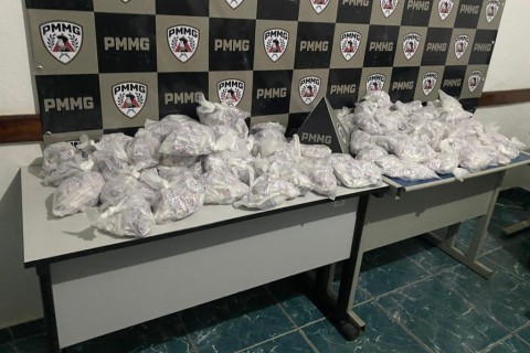 Operação Escudo Urbano apreende mais de 4 mil pinos de cocaína em Além Paraíba