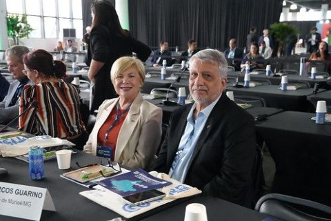 Dr. Marcos Guarino participou da Reunião Geral da Frente Nacional de Prefeitas e Prefeitos