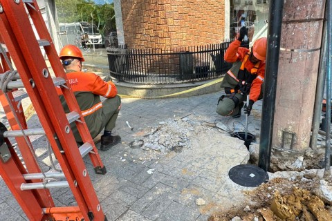 Prefeitura inicia serviço de modernização de semáforos em Muriaé