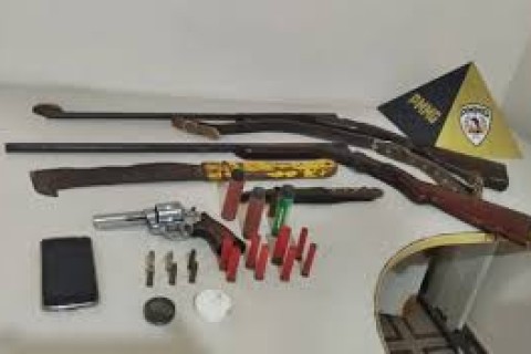 Homem é morto na zona rural de Miraí e PM prende suspeito